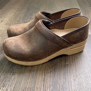 Dansko brown leather and blonde heel clog